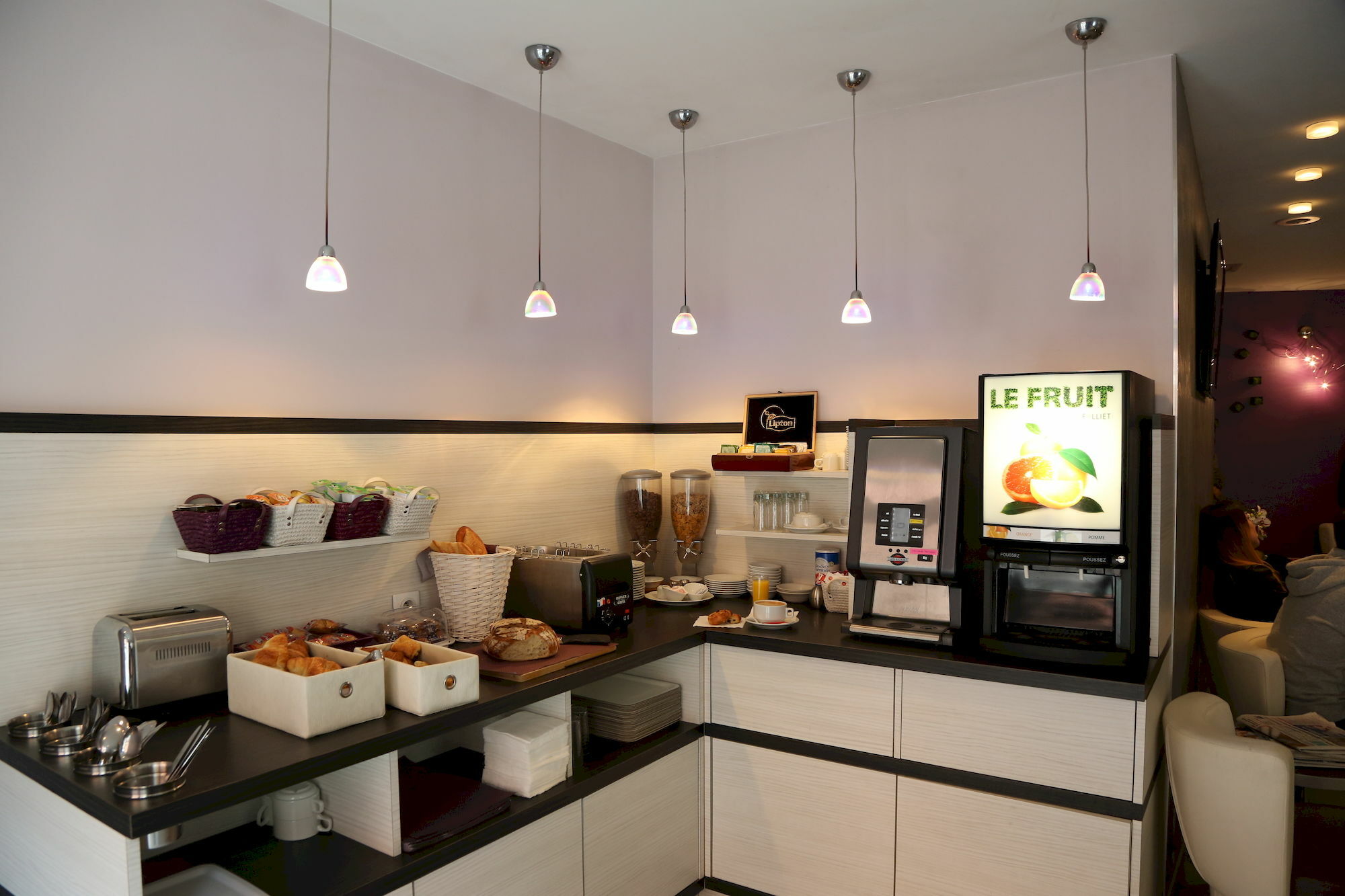 อิโกน โฮเทล - แอนซี Hotel อานซี ภายนอก รูปภาพ
